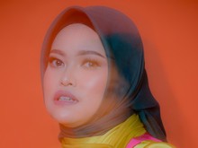 Gya Tuangkan Refleksi Spiritual Lewat Single Religi Di Bawah Langit