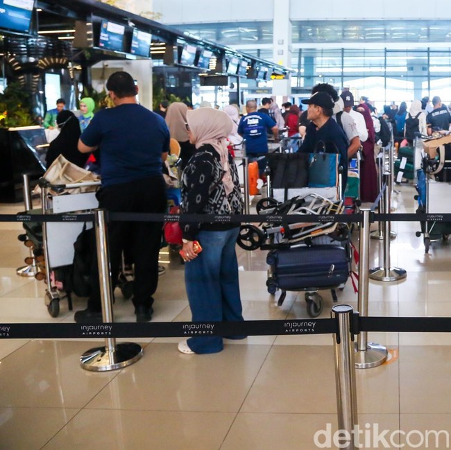 Hindari Lonjakan Tiket, Pemudik Berangkat Lebih Awal dari Soekarno-Hatta
