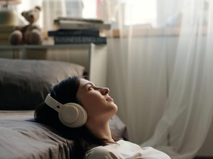 Rekomendasi Lagu Prancis yang Pernah Viral di TikTok