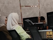 IRT di Palembang Dipukul-Diludahi Tetangga gegara Anaknya Tabrakan Sepeda