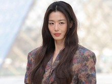 Jun Ji Hyun Kepincut Yeon Sang Ho