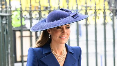Ups! Kate Middleton Ketemu Mantan di Pernikahan Anak Putri Anne