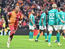 Hasil Liga Champions: Liverpool & Spurs Tumbang, Bayern Pesta Gol