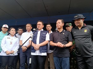 Mendag-Kapolda Metro Cek Sembako Jelang Lebaran di Pasar Kramat Jati