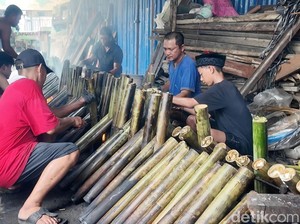 Perajin Lemang Panen Berkah Ramadan, Sehari Bisa Produksi 200 Batang