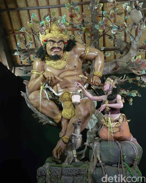 Ogoh-ogoh Maguru Satua karya ​Sekaa Teruna (ST) Tunas Remaja dari Banjar Umahanyar, Desa Adat Penarungan, Kecamatan Mengwi, Badung. (Agus Eka)