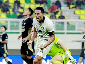 Marcos Reina: Ezra Walian Layak Berseragam Timnas Indonesia