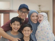 Dude Harlino Siapkan Hadiah Spesial Usai Anak Puasa Penuh