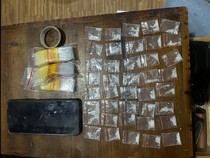 Polisi Bongkar Penyimpanan 40 Paket Sabu di Rumah Kosong di Serang