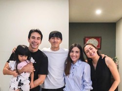 Kisah Mualaf Samanta Elsener, Adik Darius Sinathrya Temukan Damai Lewat Islam