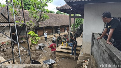 Situasi SDN 5 Banjar, pasca banjir bandang, beberapa lumpur terlihat sudah dibersihkan Rabu (11/3/2026)
