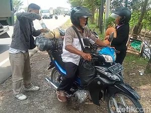 Suriat Konvoi Bareng Menantu Mudik ke Brebes Via Pantura