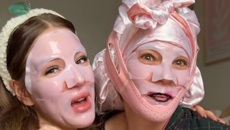 Morning Shed, Beauty Hack Viral TikTok Pakai Lem Mulut & Chin Strap saat Tidur