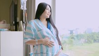 Alhamdulillah, our second miracle is coming, tulis Via Vallen di akunnya, dilihat pada Rabu (11/3/2026). Foto: Instagram @viavallen @nafaspertama