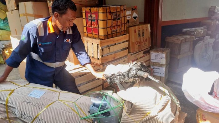 Tren pengiriman sepeda motor dengan moda kereta api menunjukkan peningkatan. KAI Logistik mencatat sebanyak 2.300 unit sepeda motor telah didistribusikan, meningkat sekitar 5% dibandingkan pekan pertama Ramadan yang mencapai 2.217 unit sepeda motor.