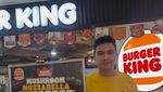 Aldi Taher Lagi Buka Lowongan Buat Perempuan, Posisi Kasir di Bisnis Burger