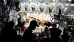 Antusias Warga Bandung Belanja Pakaian Jelang Lebaran