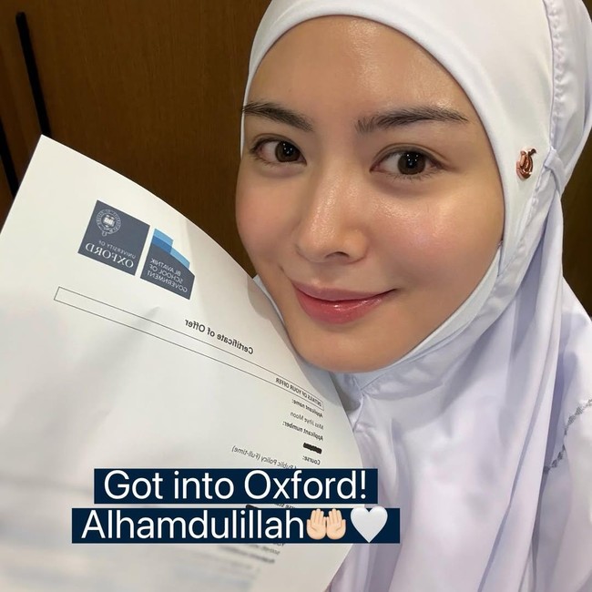 Keren! Ayana Moon Ditawari S2 di Universitas Oxford