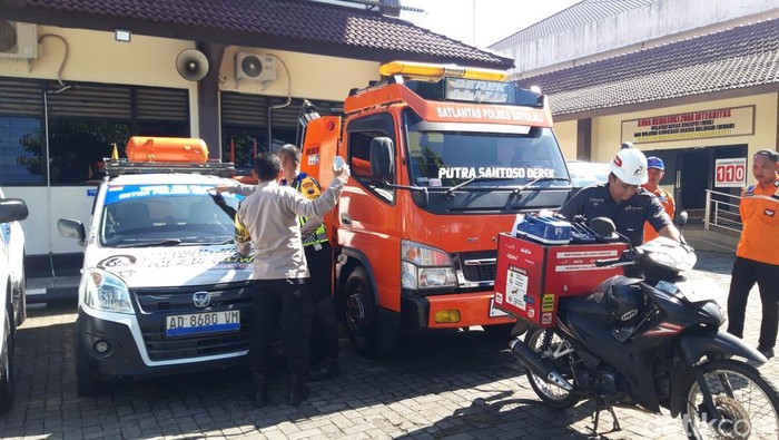 Derek gratis dan tambal ban online disiapkan Polres Boyolali, menyambut arus mudik 2026.