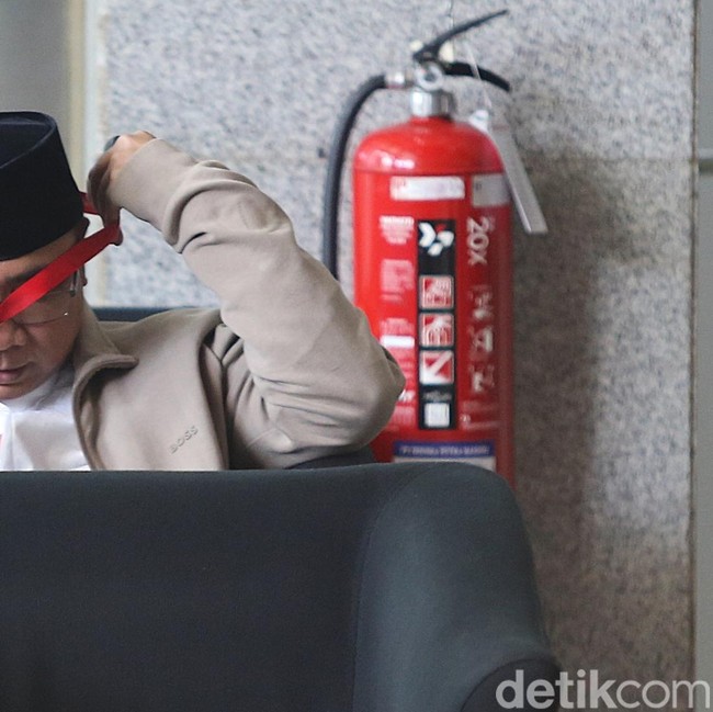 Eks Menag Yaqut Penuhi Pemeriksaan KPK