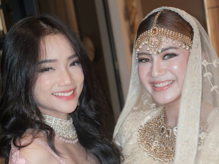 Gaya Fuji & Felicya Angelista Kompak Tampil Bak Artis Bollywood Pakai Lehenga