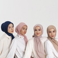 5 Tutorial Hijab Segiempat & Pashmina untuk Lebaran, Syari Hingga Ala Gen Z