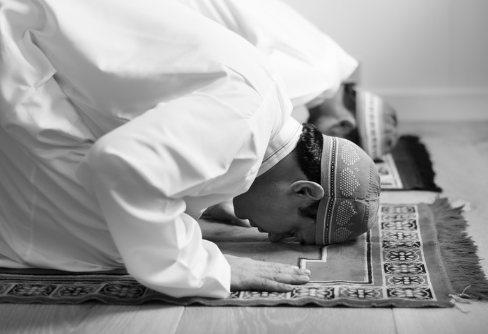 Niat Sholat Istikharah: Bacaan, Tata Cara, dan Doa Lengkap
