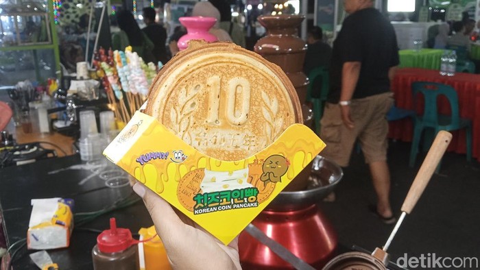 Jajanan Cheese Coin di Ramadan Fair Medan (Siti Asyaroh/detikcom)