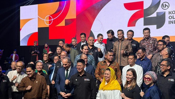 perayaan Hari Ulang Tahun (HUT) KOI ke-74 yang digelar di kawasan SCBD, Rabu (11/3/2026) malam.