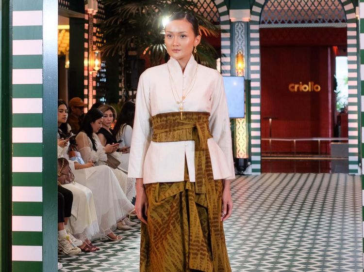 Foto: Koleksi Baju Lebaran 2026 dari OE, Rayakan Kepribadian Manusia yang Unik