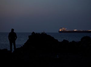 Hormuz Masih Tertutup buat RI, Bahlil: Tidak Mudah, Kita Komunikasi Terus