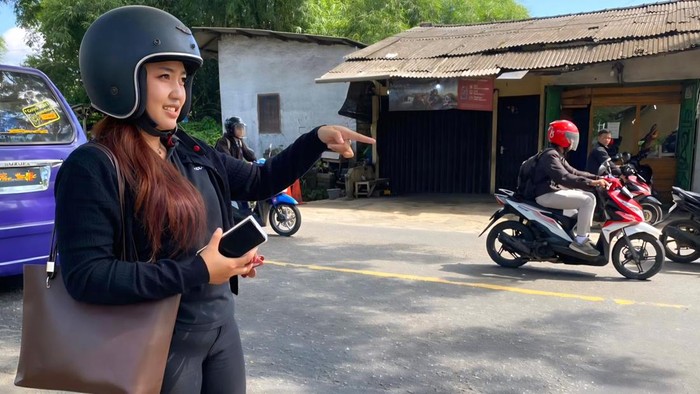 korban penyerangan pria tak dikenal usai menumpang angkot dan jadi korban candid