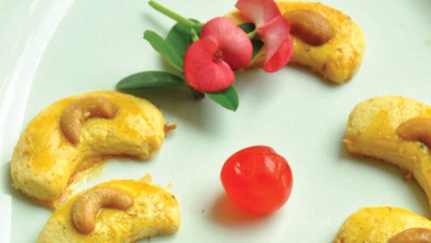 Kue Kelapa Kacang Mete