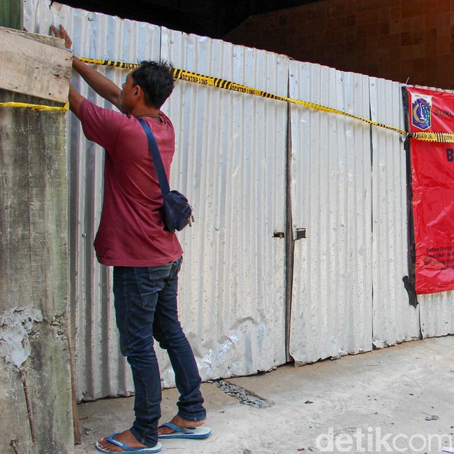 Lapangan Padel di Kebon Pala Disegel karena Pakai Izin Bangunan Kos