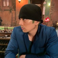 “Aku suka Zoro jadi aku ingin penampilan yang semirip mungkin dengan manga,” katanya. Foto: Instagram/@mackenyu