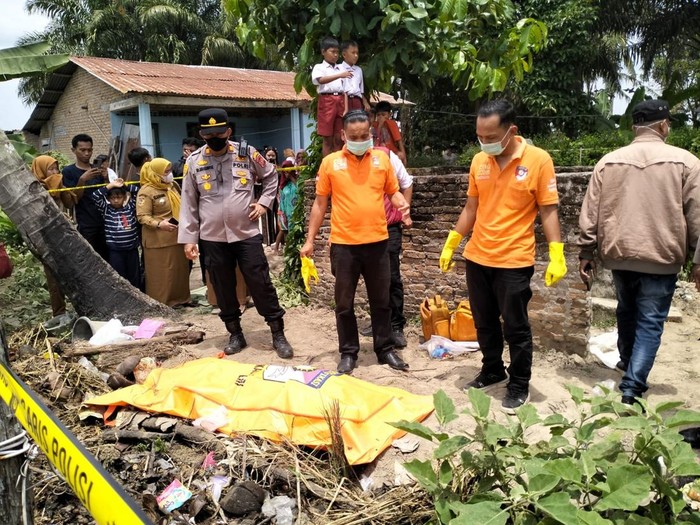 Penemuan mayat wanita di tumpukan sampah wilayah Serdang Bedagai