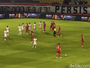 Persis Unggul 2-0 Atas Bali United di Babak Pertama