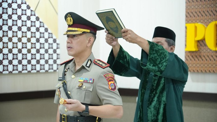 Jabatan Kapolresta Sleman.