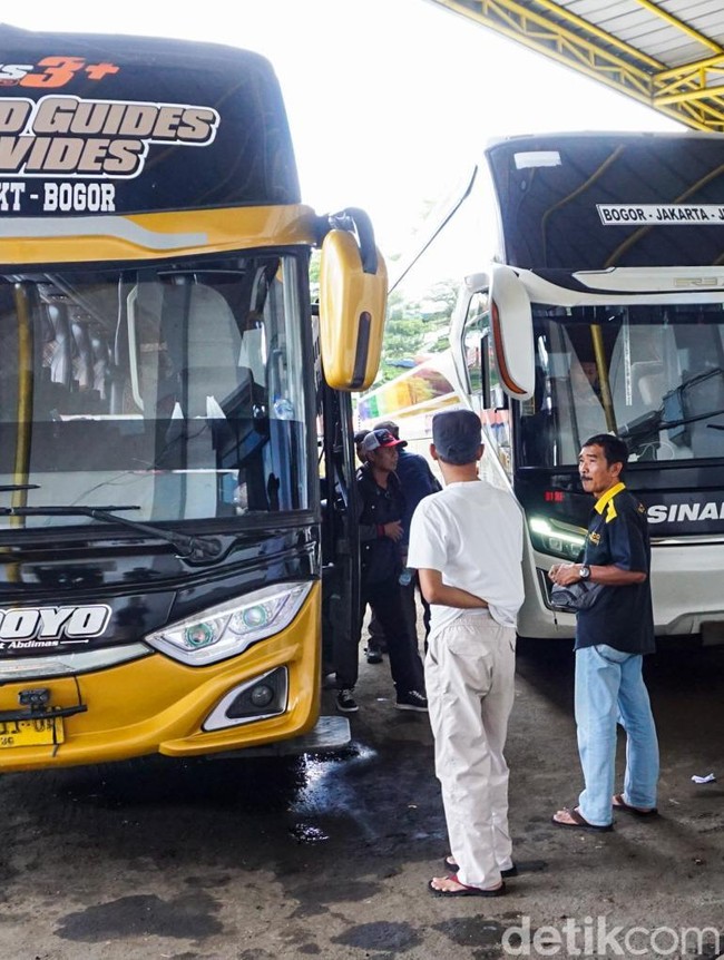Potret Terminal Jatijajar Masih Lengang Jelang Arus Mudik