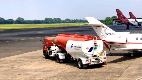 PT Pertamina Patra Niaga memprediksi konsumsi avtur 15 bandara di wilayah Jawa Timur, Bali, dan Nusa Tenggara diperkirakan turun sebesar 6,1 persen. (Dok. Pertamina Patra Niaga Regional Jatimbalinus)