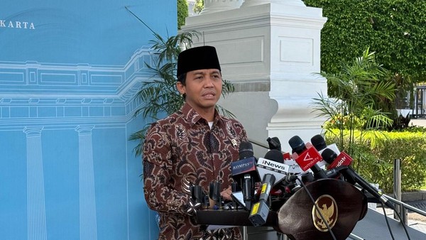 Cegah Karhutla, Prabowo Bentuk Badan Pengelolaan Gambut dan Mangrove Nasional Menhut Raja Juli Antoni usai bertemu Presiden Prabowo Subianto di kompleks Istana Kepresidenan, Jakarta, Kamis (12/3/2026).