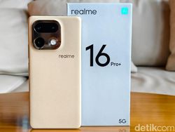 Baru Rilis! Unboxing Realme 16 Pro+ 5G, HP Rp 9 Juta Ini Bawa Apa?