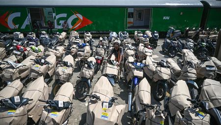 Ribuan Motor Pemudik Siap Dikirim ke Kampung Halaman