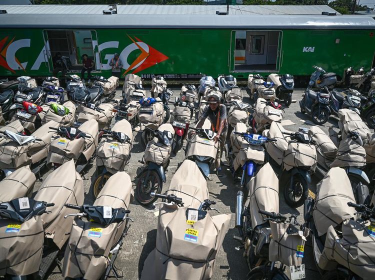 Ribuan Motor Pemudik Siap Dikirim ke Kampung Halaman