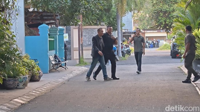 Rismon Sianipar temui Jokowi di Solo, Kamis (12/3/2026).