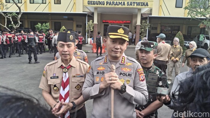 Sebanyak 1.418 personel gabungan TNI-Polri dan Pemkot Bogor disiagakan untuk pengamanan Hari Raya Idul Fitri dan Nyepi di Kota Bogor. (M Sholihin/detikcom)