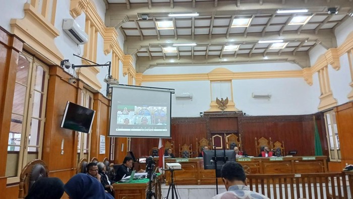 Sidang lanjutan kasus proyek rel KA di Pengadilan Negeri.(PN) Medan, Rabu(11/3/2026). (Juita Sinuhaji/detikSumut)