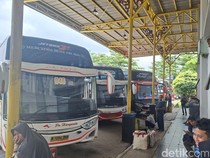 Curhat Sopir Bus di Terminal Jatijajar Jelang Musim Mudik Lebaran