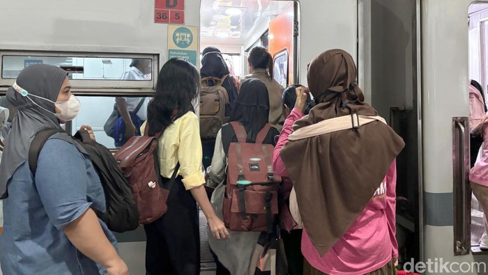 19 Ribu Penumpang Mudik dari Daop 8 Surabaya