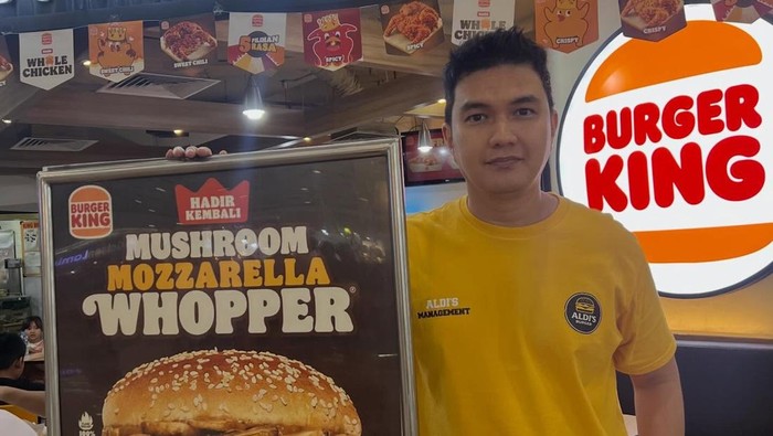 Promosi Aldi’s Burger, Aldi Taher Justru Puji Burger Kompetitor!